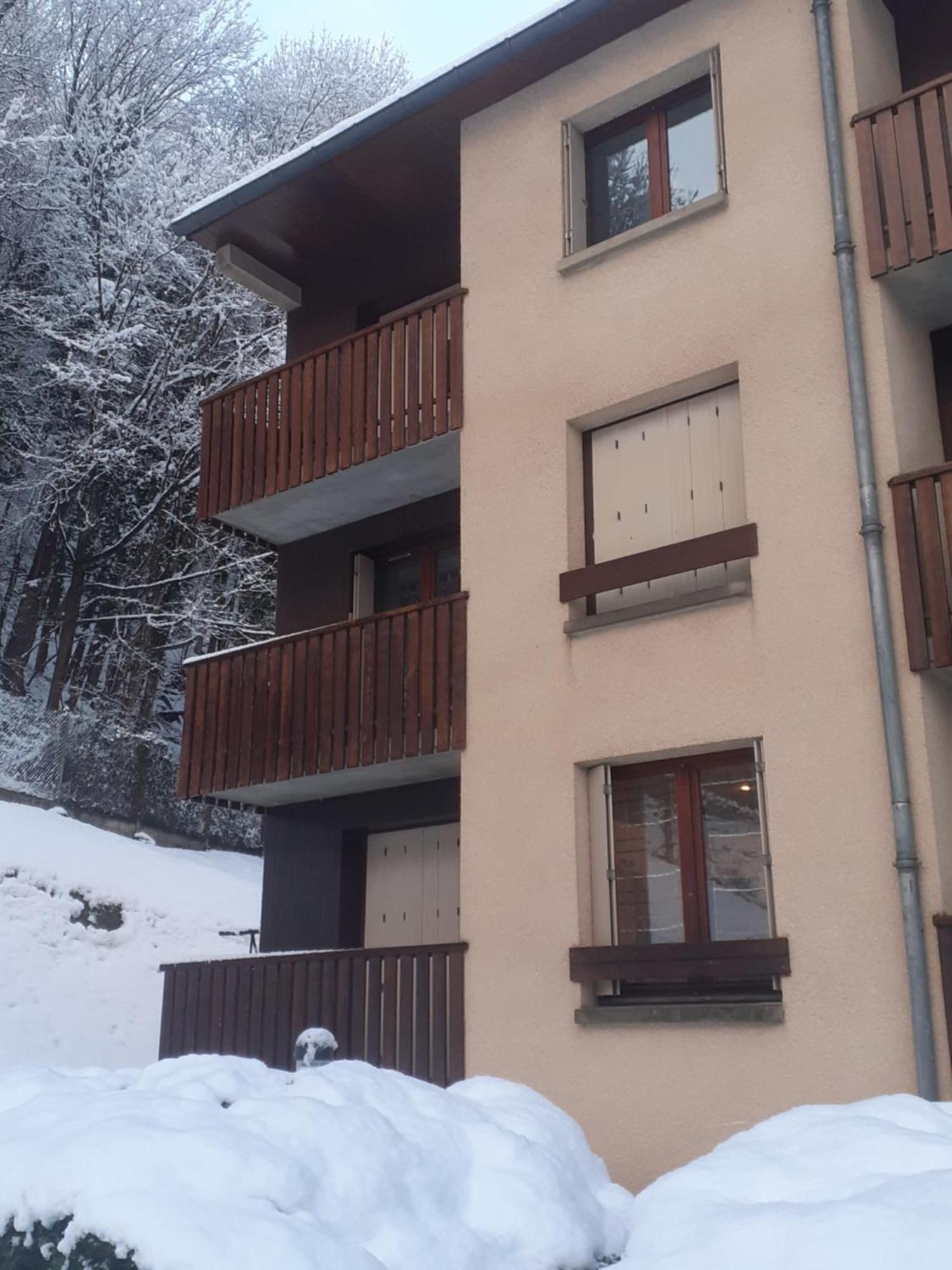 Petit Nid Douillet , T1 Avec Cuisine Independante, Au Calme, Proche Centre Appartement Bagnères-de-Luchon